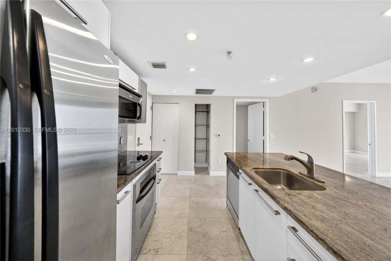 185 SW 7th St, Unit 4209, Miami, FL 33130 Photo