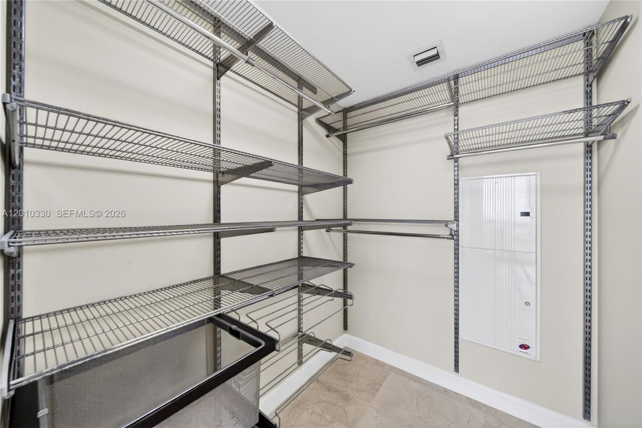 185 SW 7th St, Unit 4209, Miami, FL 33130 Photo