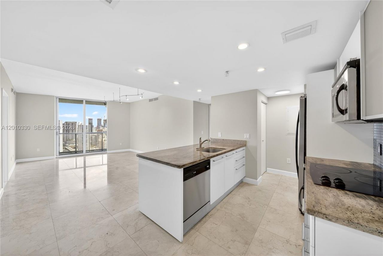 185 SW 7th St, Unit 4209, Miami, FL 33130 Photo