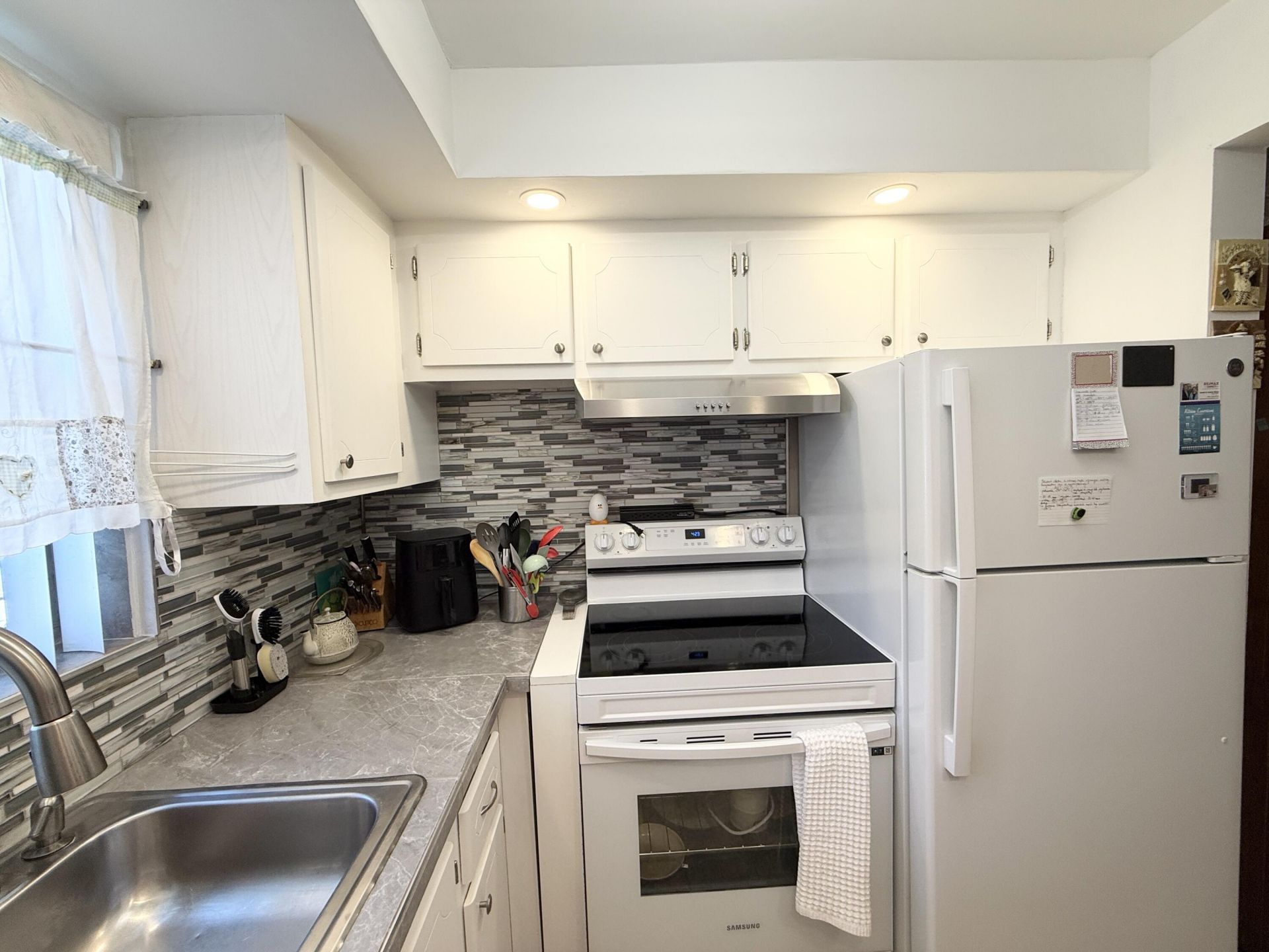 228 Canterbury J, West Palm Beach, FL 33417 Photo