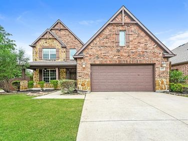 4852 Cliburn Drive, Fort Worth, TX 76244