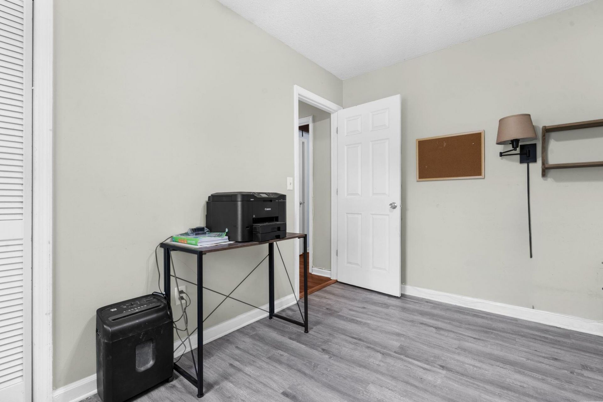 102 Nancy Lane Photo 15