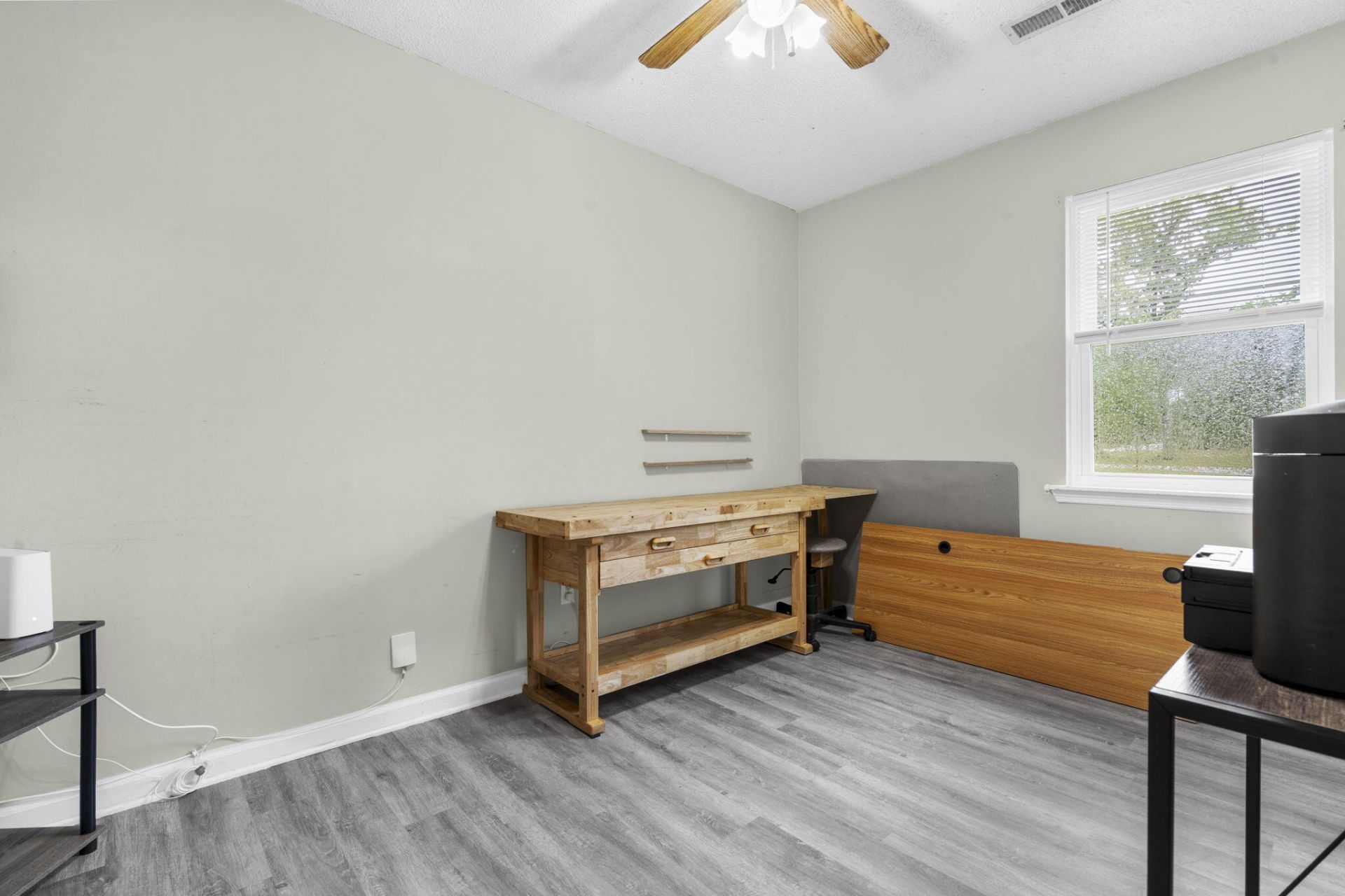 102 Nancy Lane Photo 21