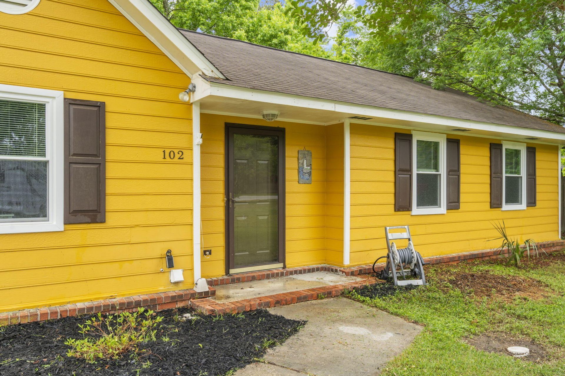 102 Nancy Lane Photo 28