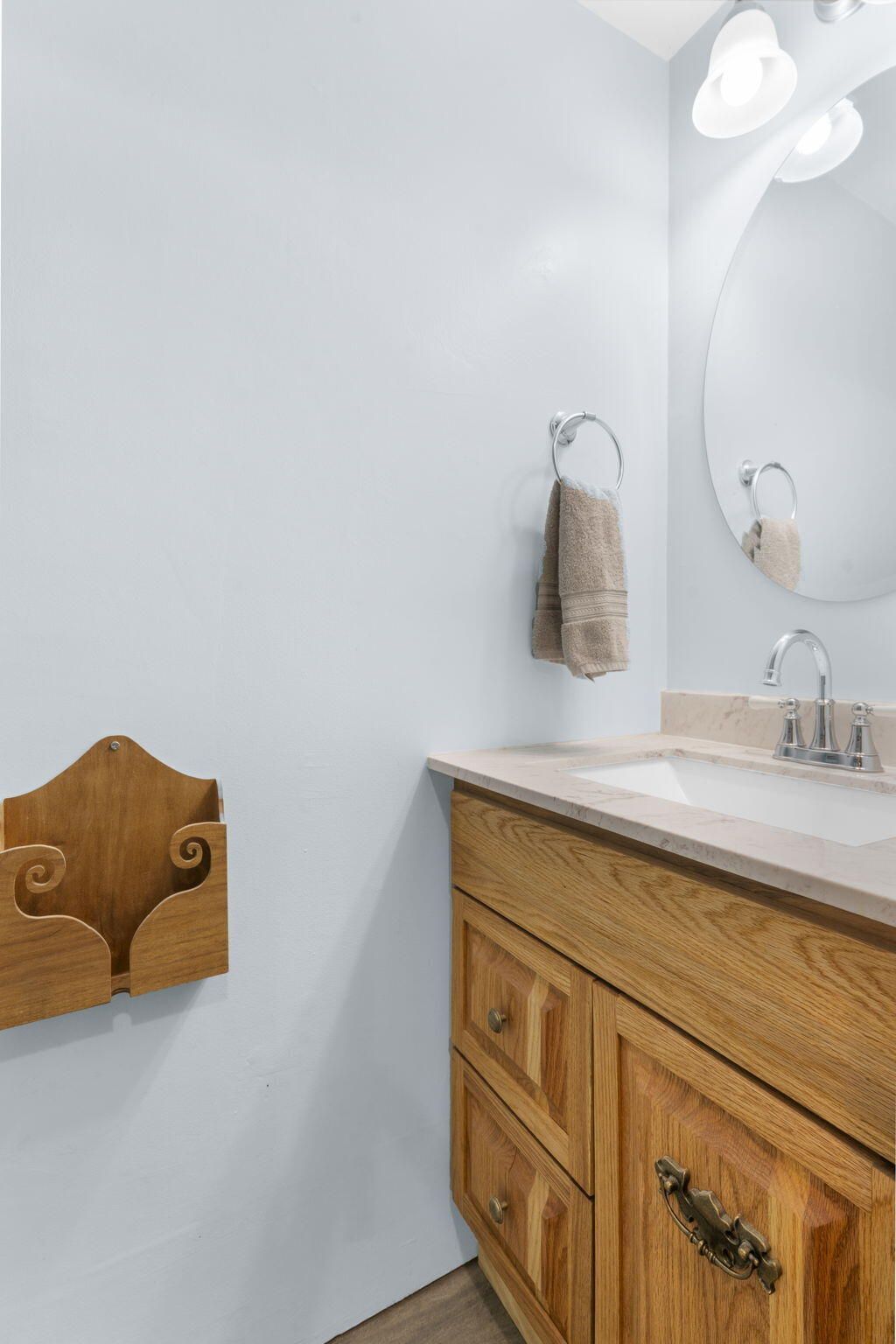 102 Nancy Lane Photo 8