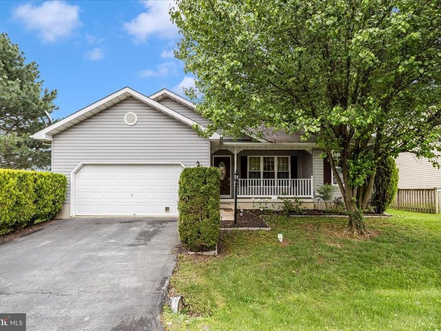 10511 Bushwillow Way, Hagerstown, MD 21740 Main Photo