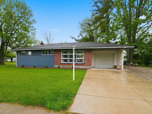 2720 McKinnie Avenue, Fort Wayne, IN 46806