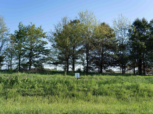9865 Ayrshire Road, Chandler, IN 47610