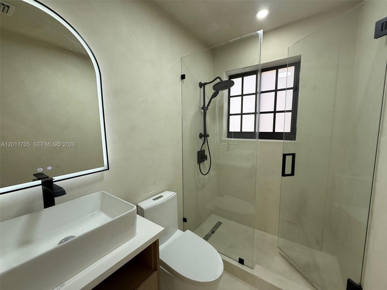 1716 SW 11 St , Unit 4, Miami, FL 33135 Photo