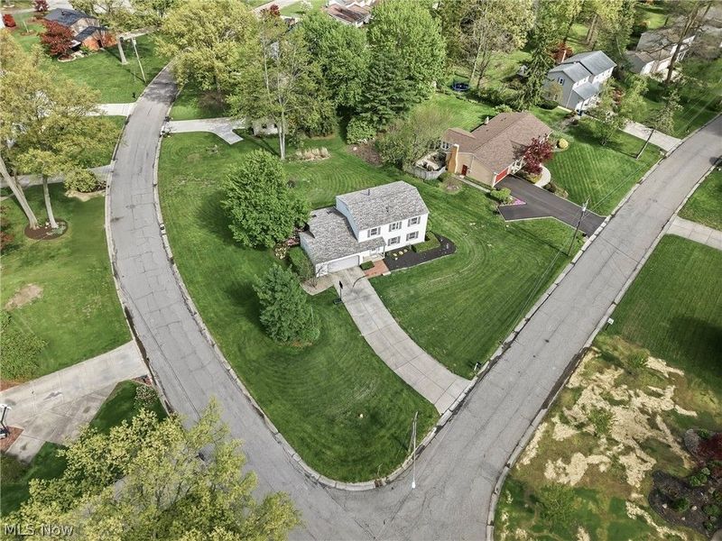 658 Burning Oaks Drive NE, Warren, OH 44484 Photo 33