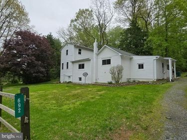 692 CASSELL ROAD, ELIZABETHTOWN, PA 17022