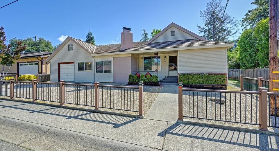 211 Katherine Way, Auburn, CA 95603 Photo