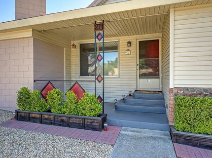 211 Katherine Way, Auburn, CA 95603 Photo