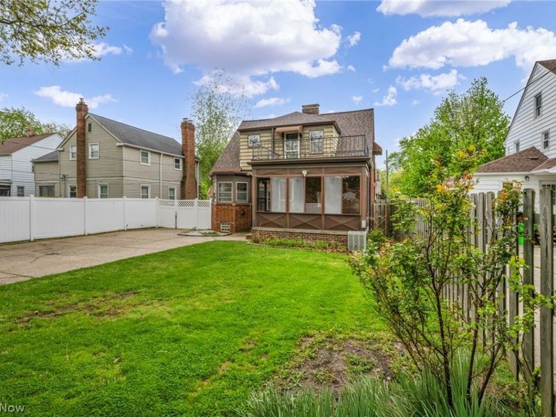 91 E 212th Street, Euclid, OH 44123 Photo 8