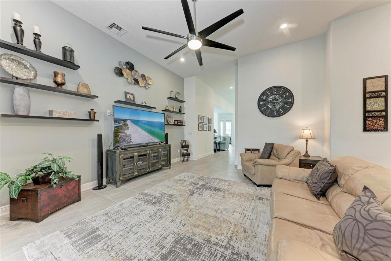 5811 Campina Place, Palmetto, FL 34221 Photo