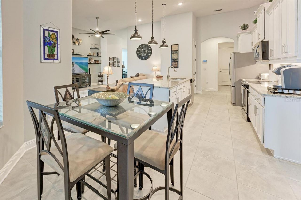 5811 Campina Place, Palmetto, FL 34221 Photo