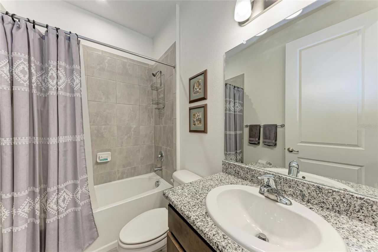 5811 Campina Place, Palmetto, FL 34221 Photo