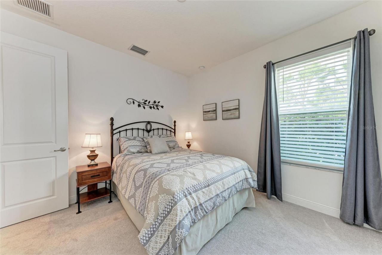 5811 Campina Place, Palmetto, FL 34221 Photo