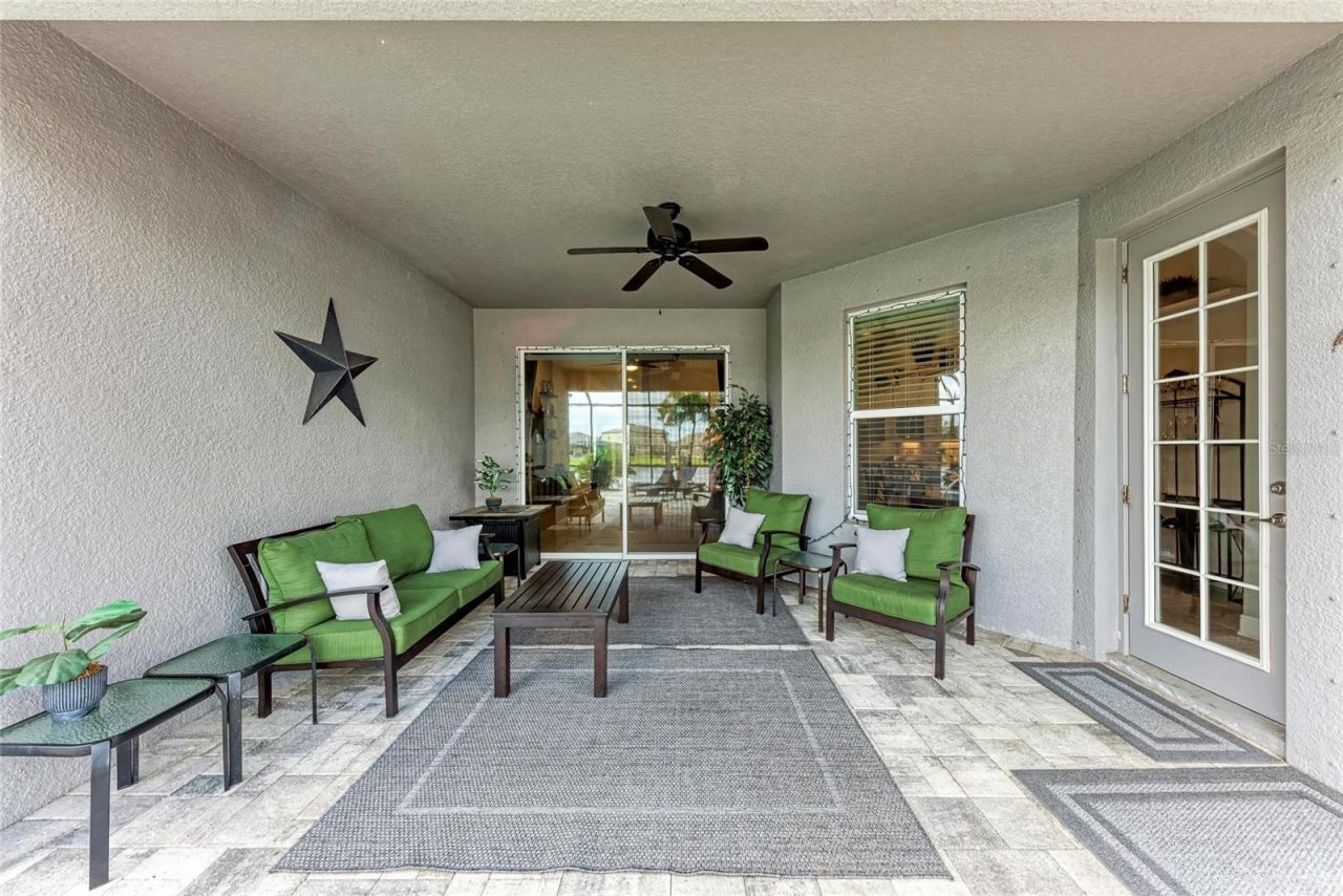 5811 Campina Place, Palmetto, FL 34221 Photo
