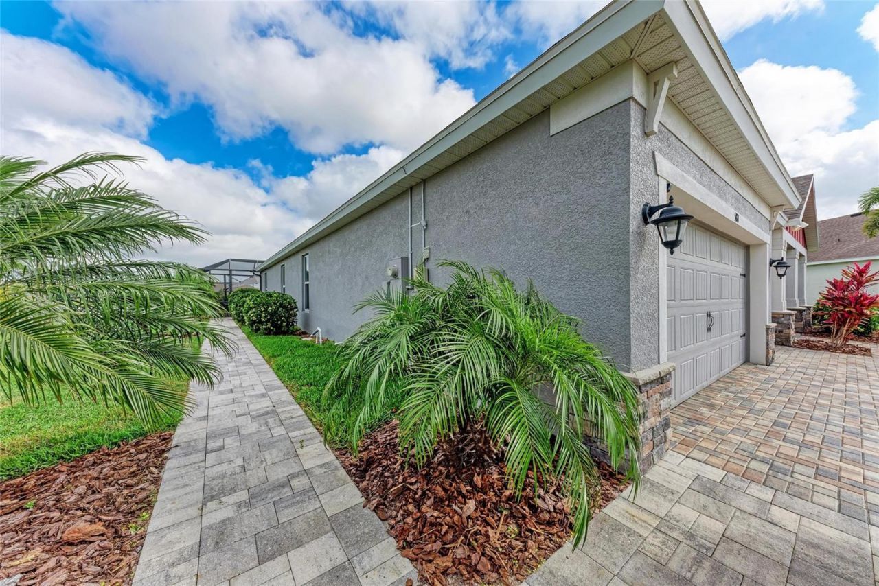 5811 Campina Place, Palmetto, FL 34221 Photo