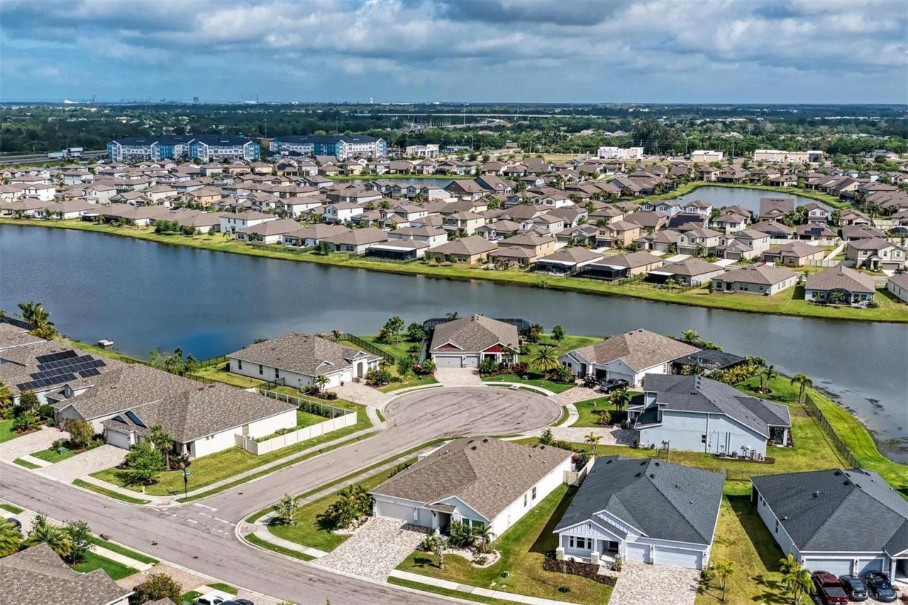 5811 Campina Place, Palmetto, FL 34221 Photo