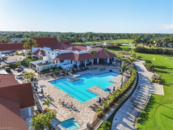 7320 Glenmoor LN , Unit 2206, NAPLES, FL 34104