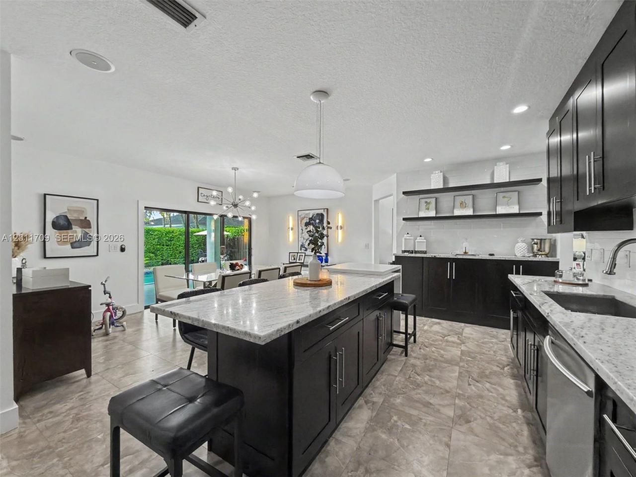 16162 SW 143rd St, Miami, FL 33196 Photo