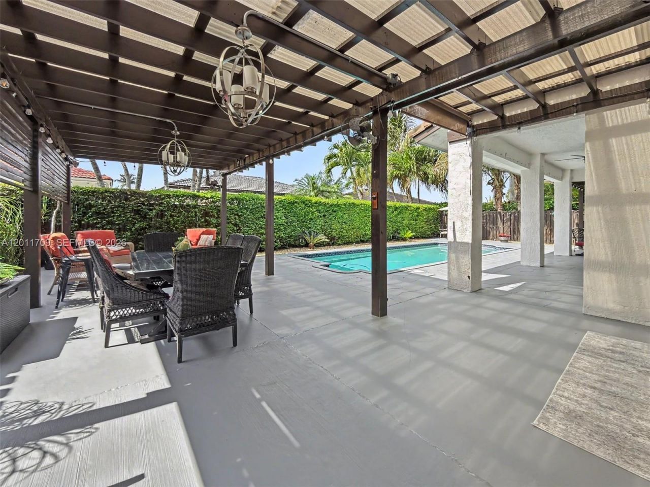 16162 SW 143rd St, Miami, FL 33196 Photo