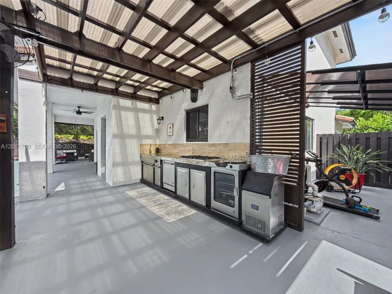 16162 SW 143rd St, Miami, FL 33196 Photo