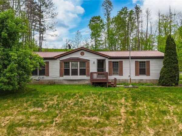 50 Dalzell Road, Whipple, OH 45788