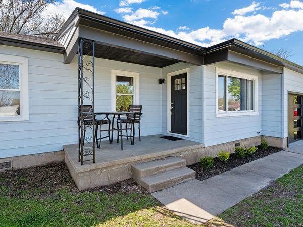 1925 B Street NE, Miami, OK 74354