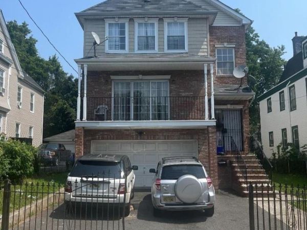 896 S 16Th St, Newark, NJ 07108