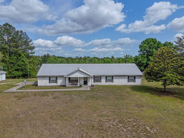 2474 Tiller Cemetery Drive, Chipley, FL 32428