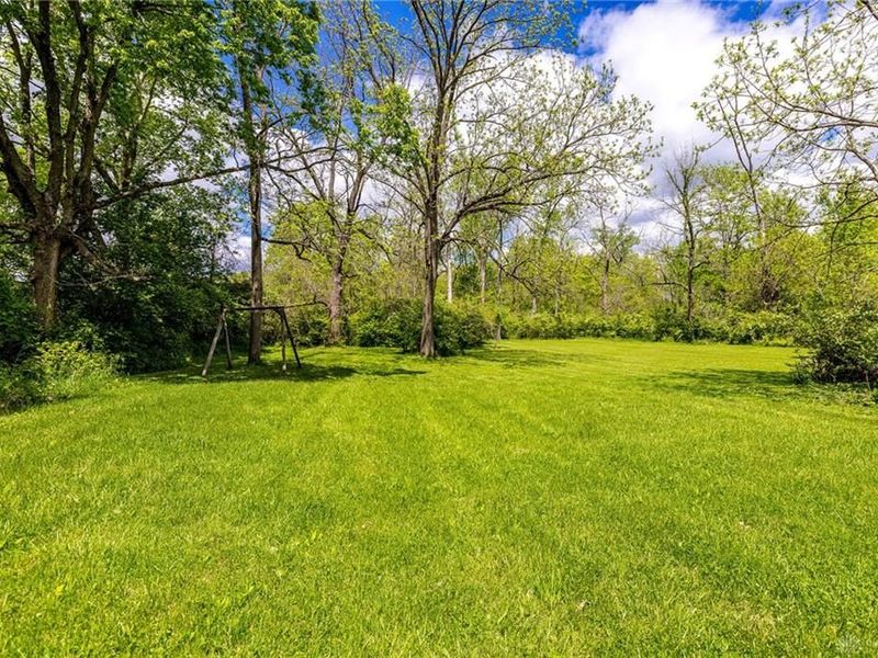 4200 Dayton Springfield Road, Springfield, OH 45502 Photo 10