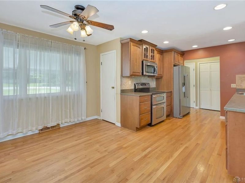4200 Dayton Springfield Road, Springfield, OH 45502 Photo 14