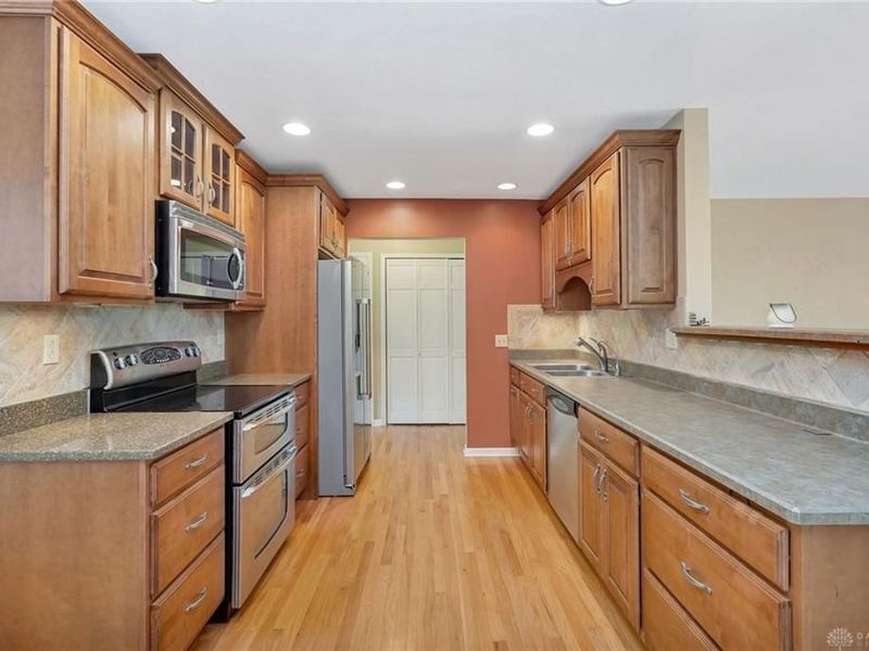 4200 Dayton Springfield Road, Springfield, OH 45502 Photo 17