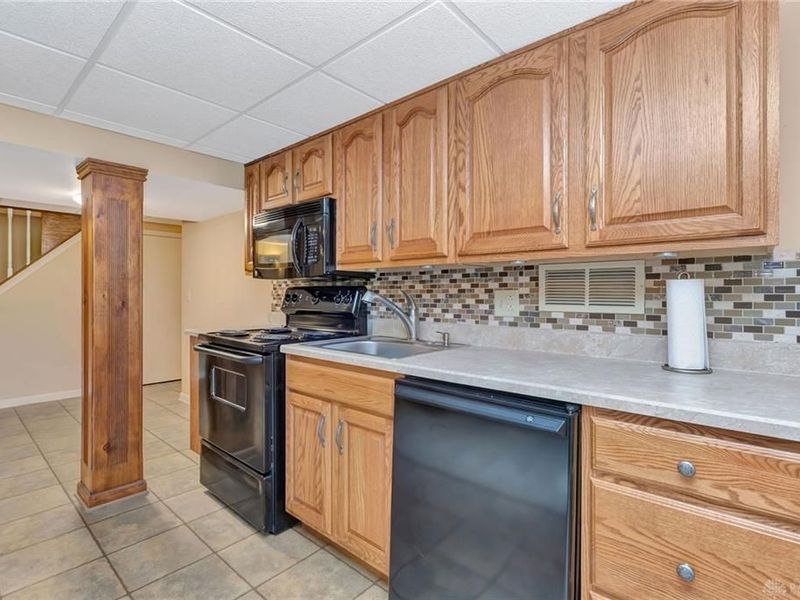 4200 Dayton Springfield Road, Springfield, OH 45502 Photo 38