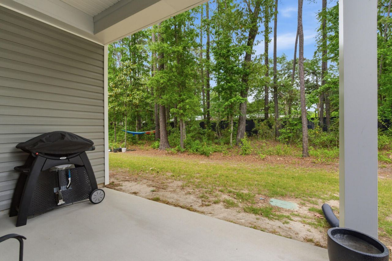 8010 Reagan Way Photo 30