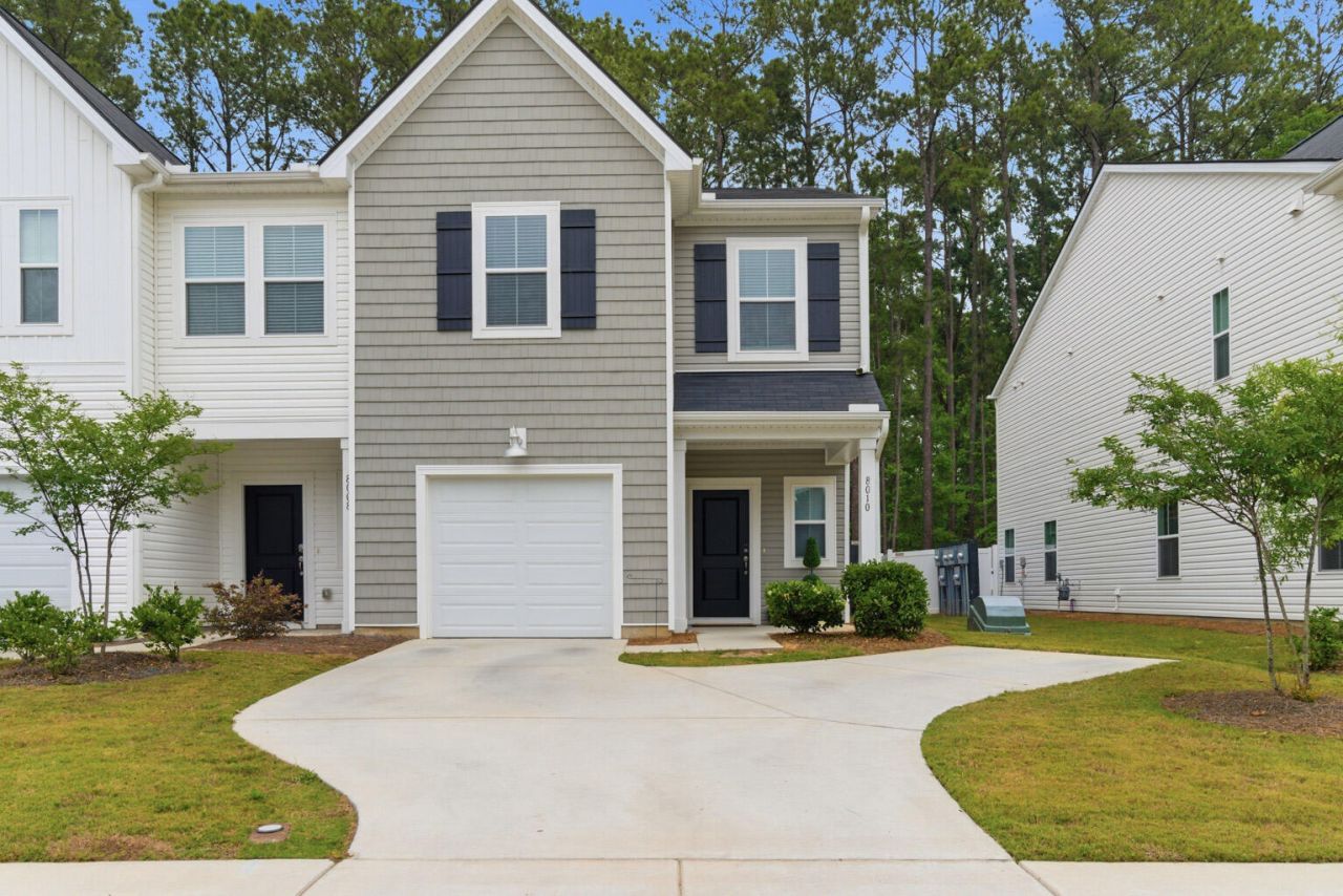 8010 Reagan Way Photo 33