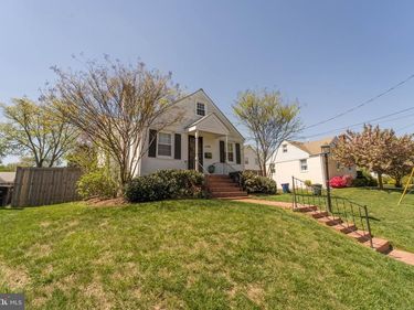 1334 BAYLISS DRIVE , ALEXANDRIA, VA 22302