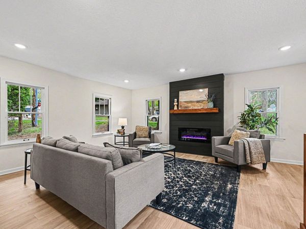 87 Juniper Street, Mahtomedi, MN 55115