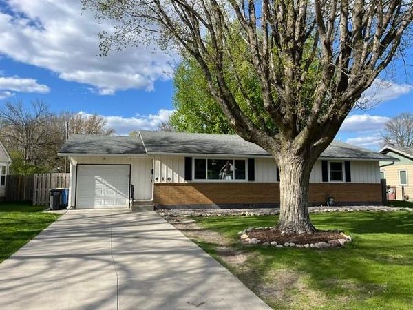 410 Murray Street , Owatonna, MN 55060