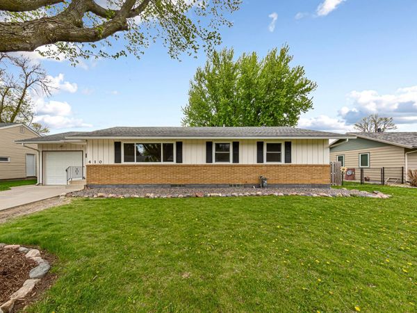 410 Murray Street, Owatonna, MN 55060