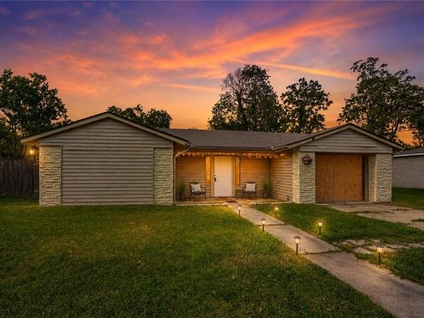 916 MELANIE Drive , Sulphur, LA 70663