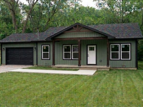 586 Panich Street , Pleasant Hope, MO 65725