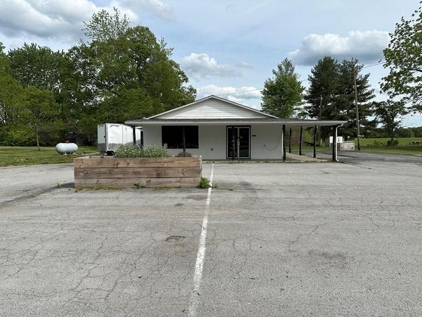 2065 Clarkrange-Monterey Hwy, Monterey, TN 38574