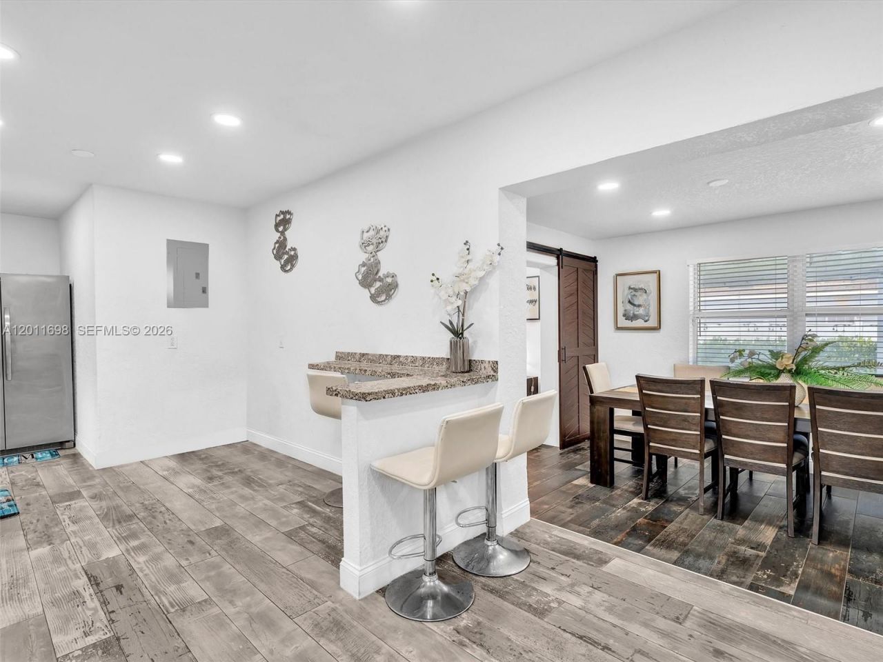 100 NW 8th Ave , Hallandale Beach, FL 33009 Photo