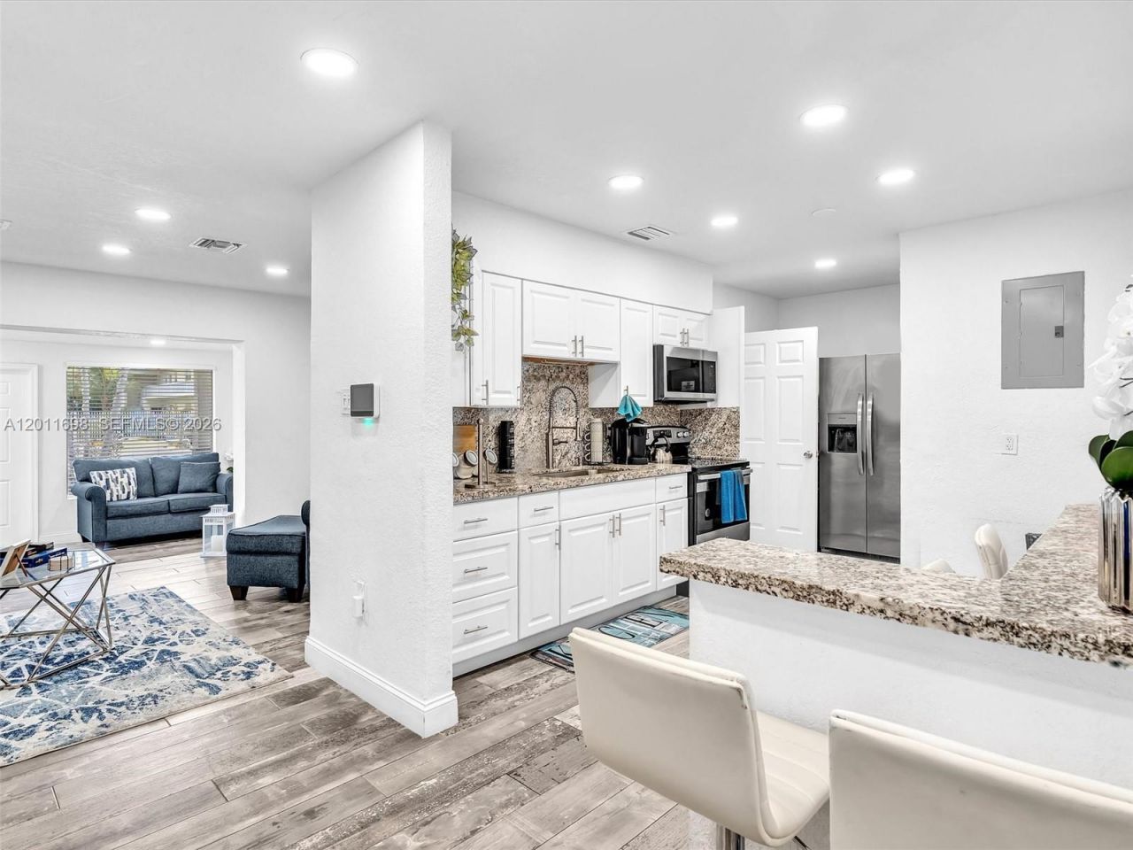 100 NW 8th Ave , Hallandale Beach, FL 33009 Photo