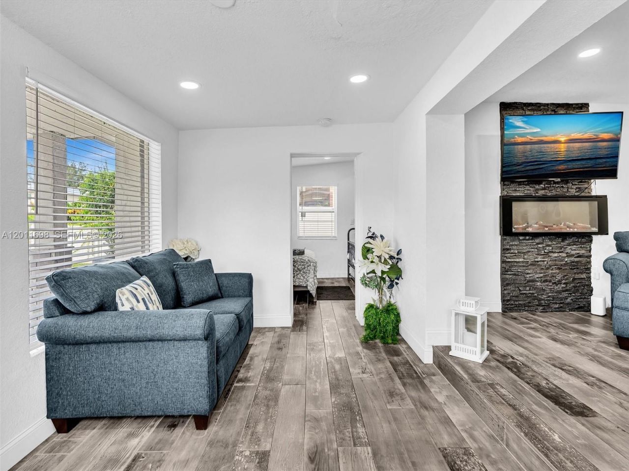 100 NW 8th Ave , Hallandale Beach, FL 33009 Photo