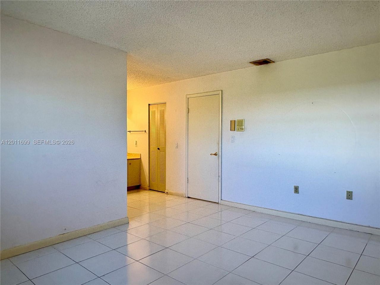 6700 SW 104th Ct, Miami, FL 33173 Photo